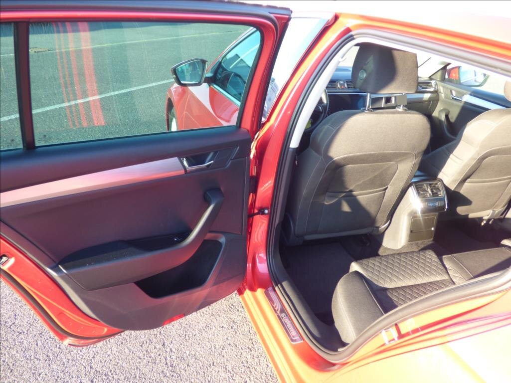 Škoda Superb Kombi 2,0 l 110 kw