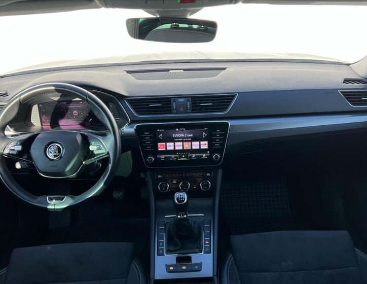 Škoda Superb Kombi 1,5 l 110 kw