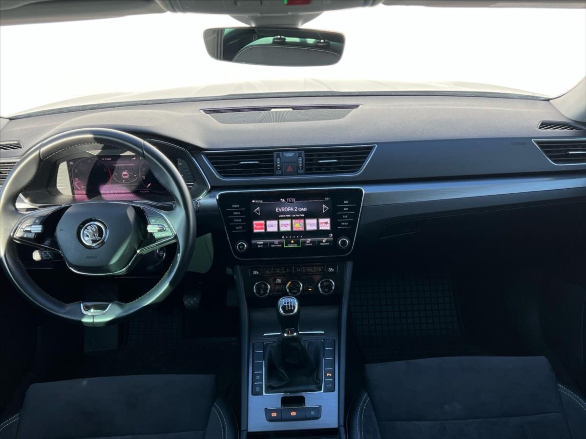 Škoda Superb Kombi 1,5 l 110 kw