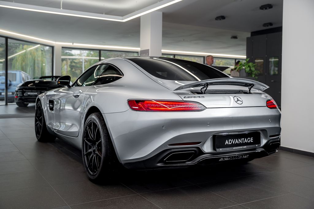 Mercedes-Benz AMG GT