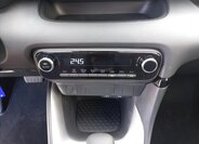 Toyota Yaris Hatchback 1,5 l 68 kw