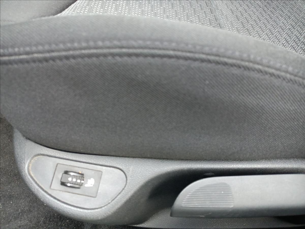 Peugeot 308 Kombi 1,6 l 80 kw