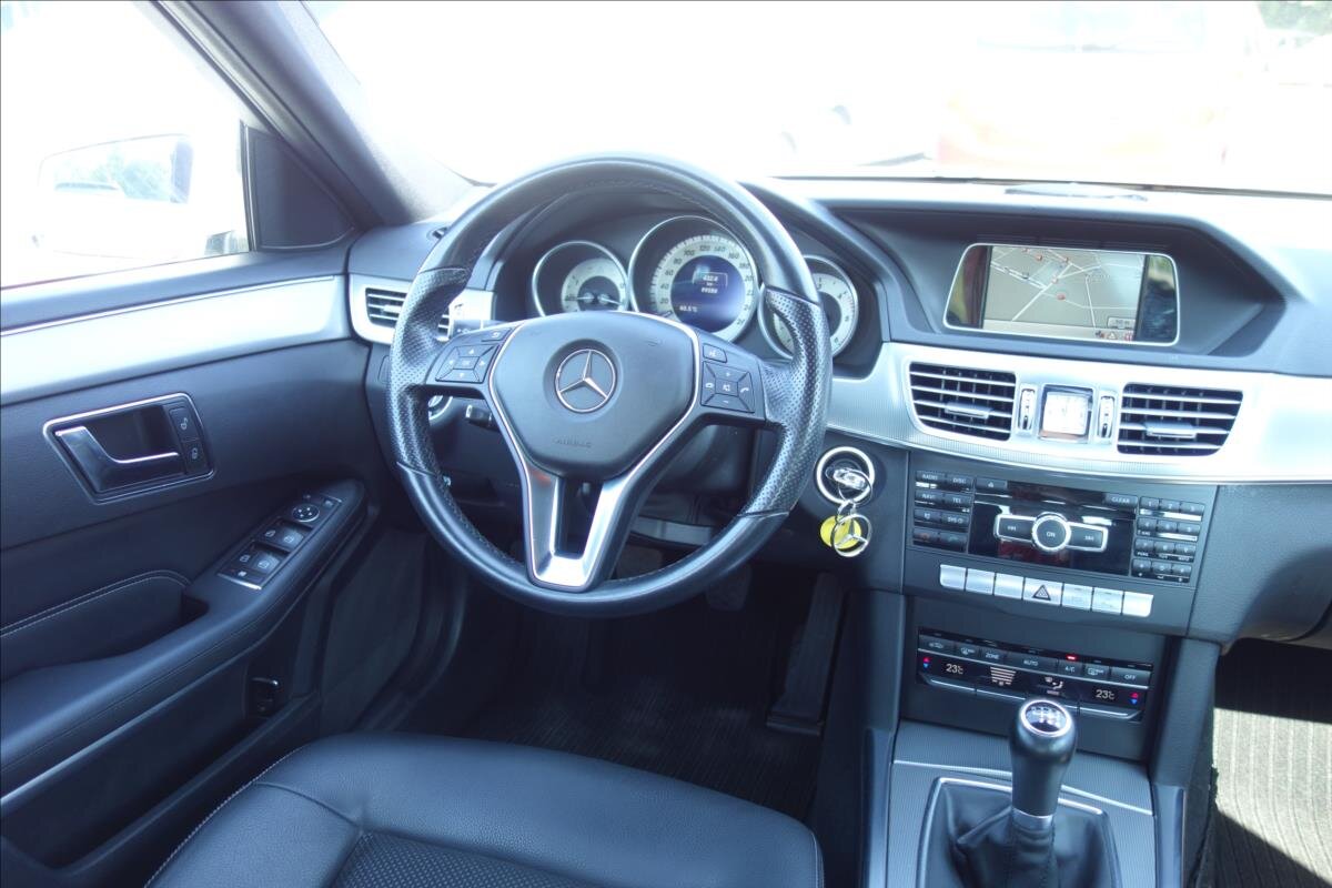 Mercedes-Benz Třídy E Sedan 2,1 l 125 kw