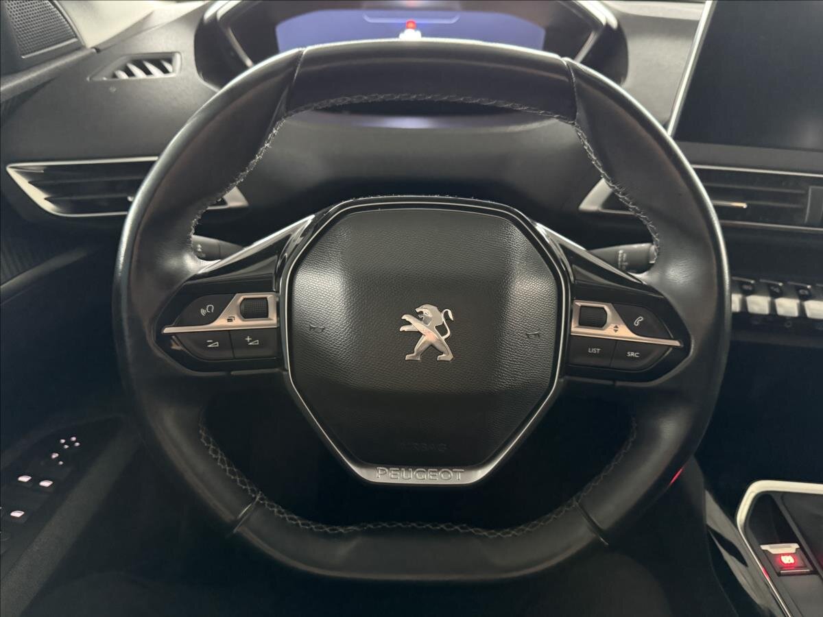 Peugeot 5008 SUV 2,0 l 110 kw