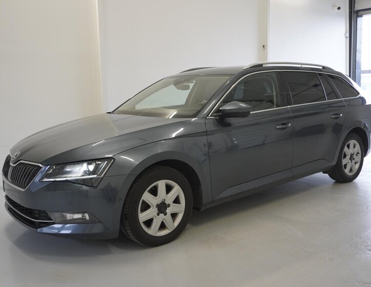 Škoda Superb Kombi 2,0 l 110 kw