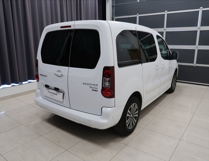 Peugeot Partner Tepee Kombi 1,6 l 55 kw