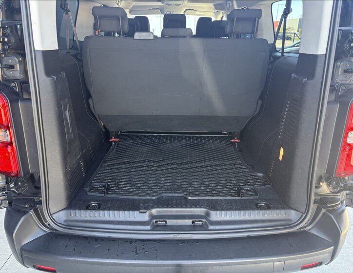 Opel Vivaro Ostatní 2,0 l 106 kw