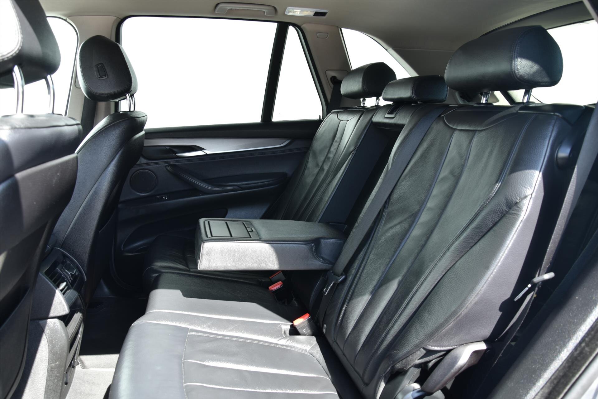 BMW X5 SUV / Terénní 3,0 l 204 kw