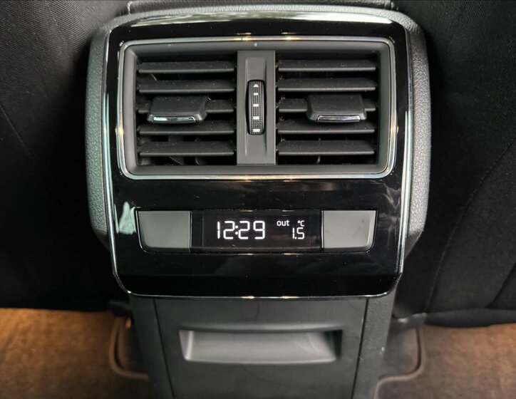 Škoda Superb Kombi 2,0 l 110 kw