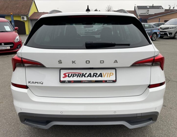 Škoda Kamiq SUV 999,0 85 kw