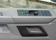 Volkswagen Transporter 9