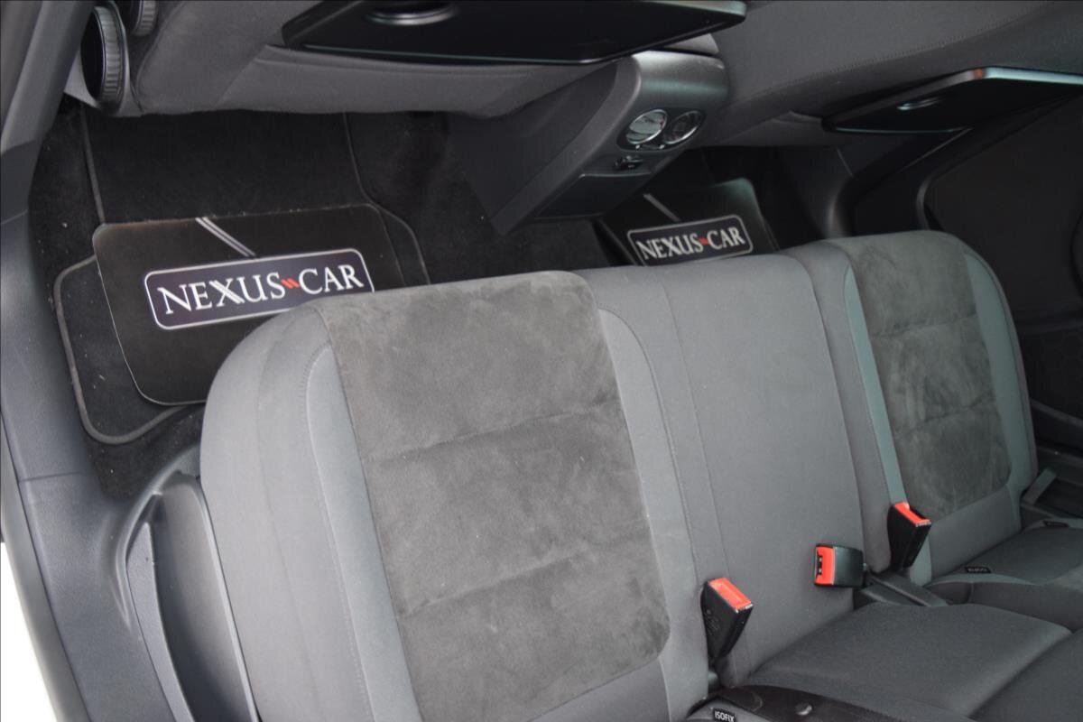 Volkswagen Golf Kombi 1,6 l 77 kw