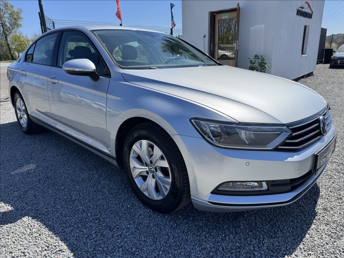 Volkswagen Passat Ostatní 1,6 l 88 kw