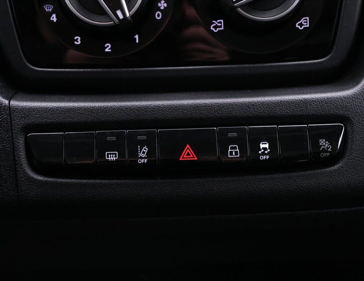 Toyota Proace Max Skříň 2,2 l 88 kw