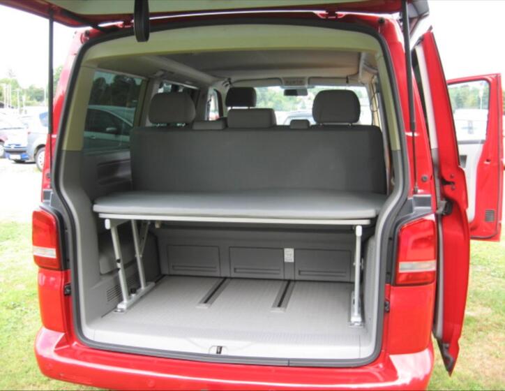 Volkswagen California 11