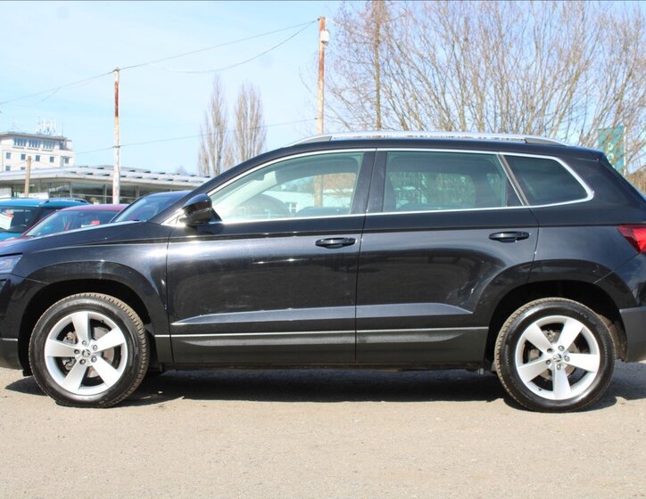 Škoda Karoq SUV 1,5 l 110 kw