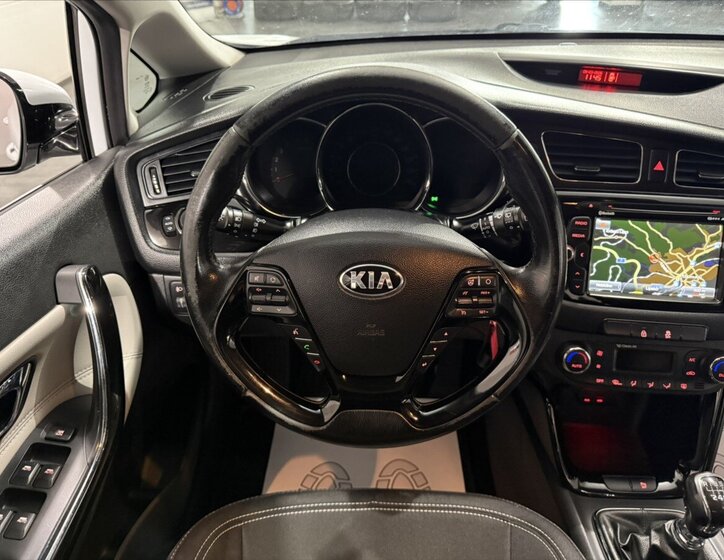 KIA Ceed Hatchback 1,6 l 94 kw
