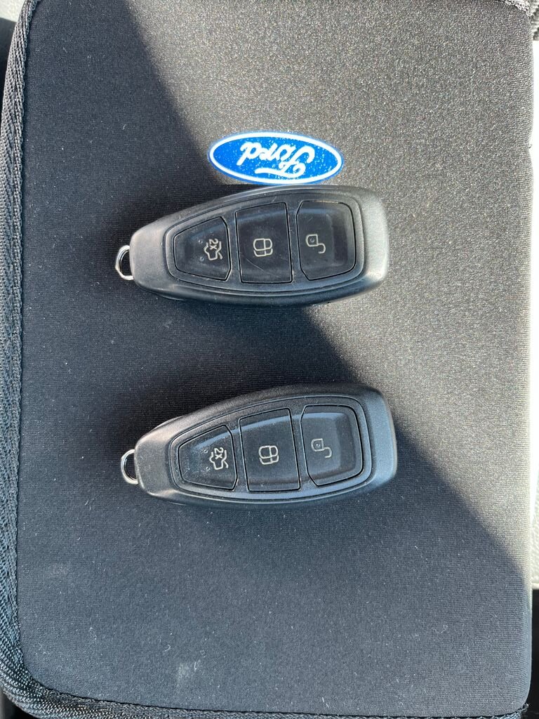 Ford Kuga SUV 1,6 l 134 kw