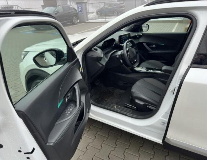 Peugeot 2008 SUV 0,0 100 kw
