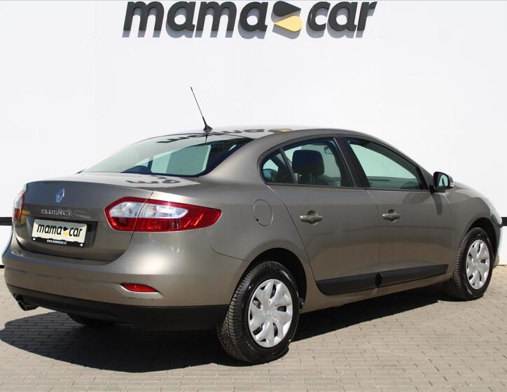 Renault Fluence 7