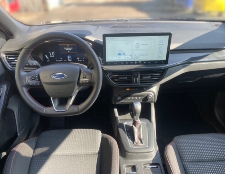 Ford Focus Kombi 999,0 114 kw