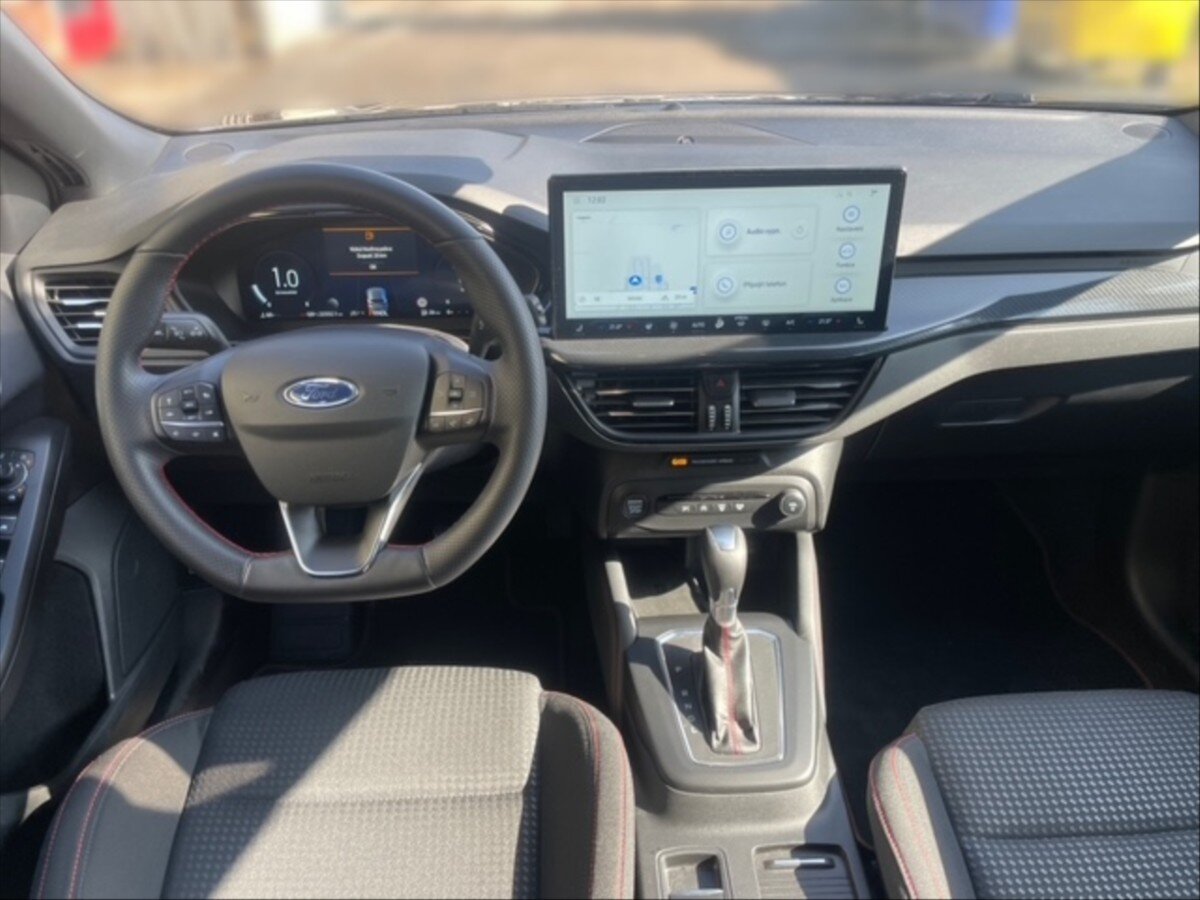 Ford Focus Kombi 999,0 114 kw