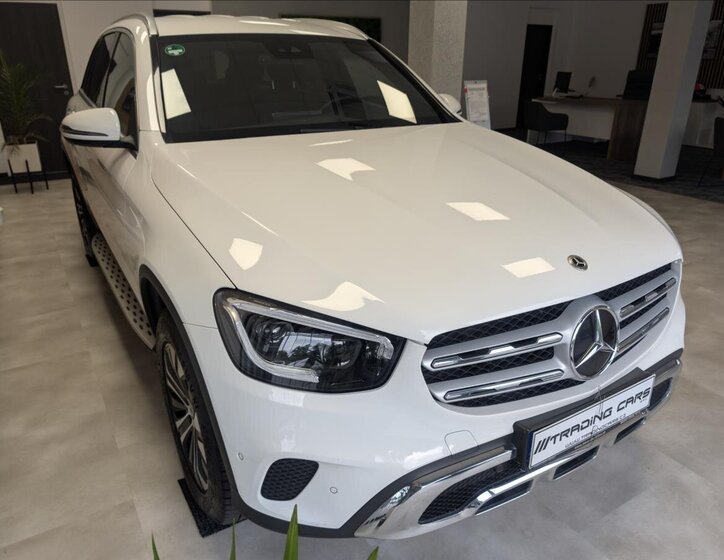 Mercedes-Benz GLC SUV 2,0 l 145 kw