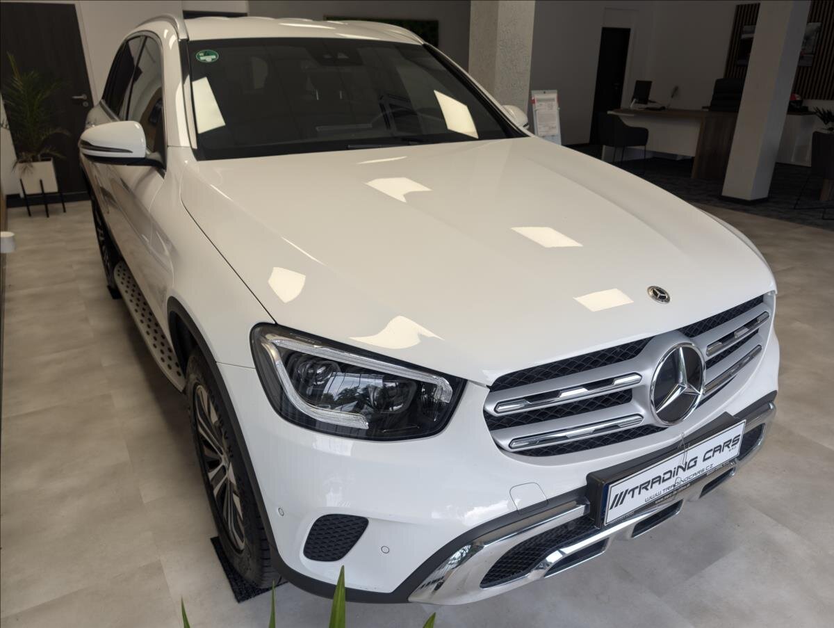Mercedes-Benz GLC SUV 2,0 l 145 kw