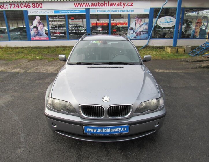 BMW Řada 3 2