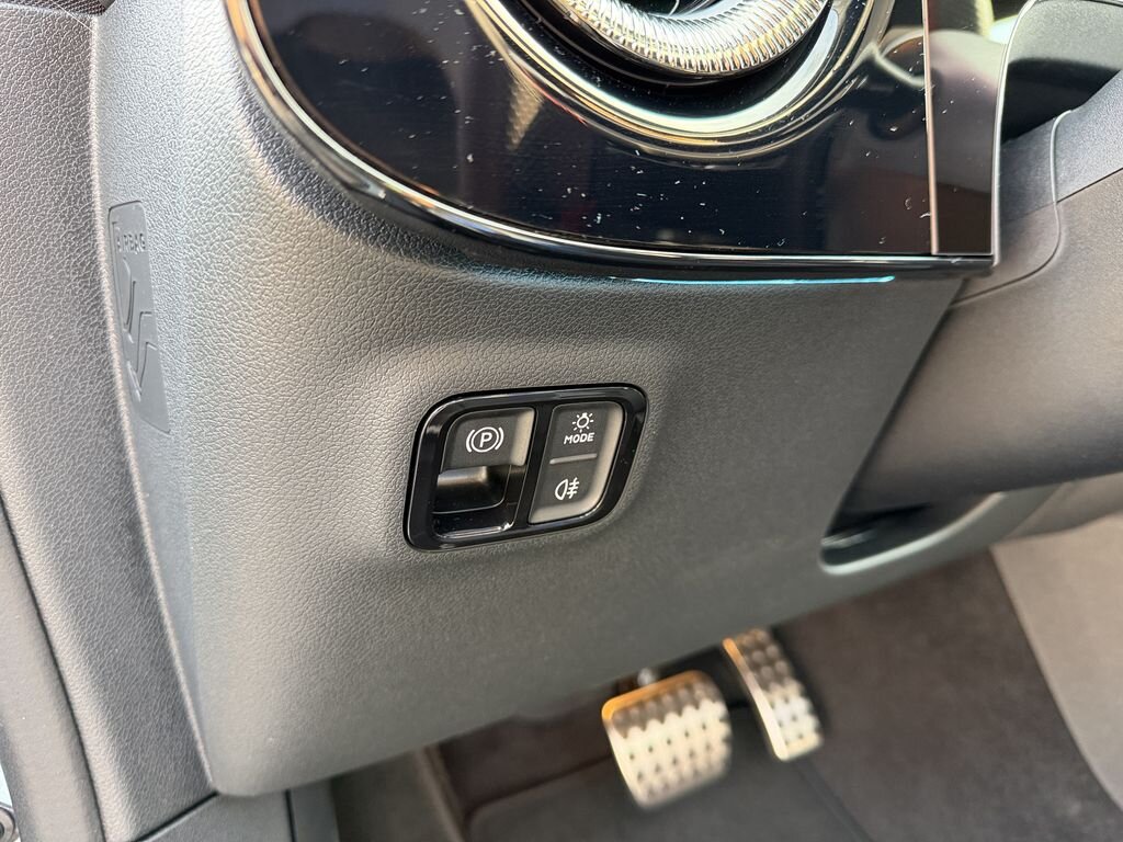 Mercedes-Benz CLA Sedan / Limuzína 1,5 l 120 kw