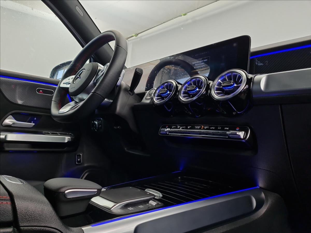 Mercedes-Benz GLB SUV 1,3 l 120 kw