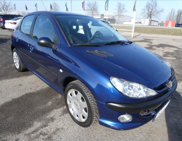 Peugeot 206 Hatchback 1,6 l 80 kw