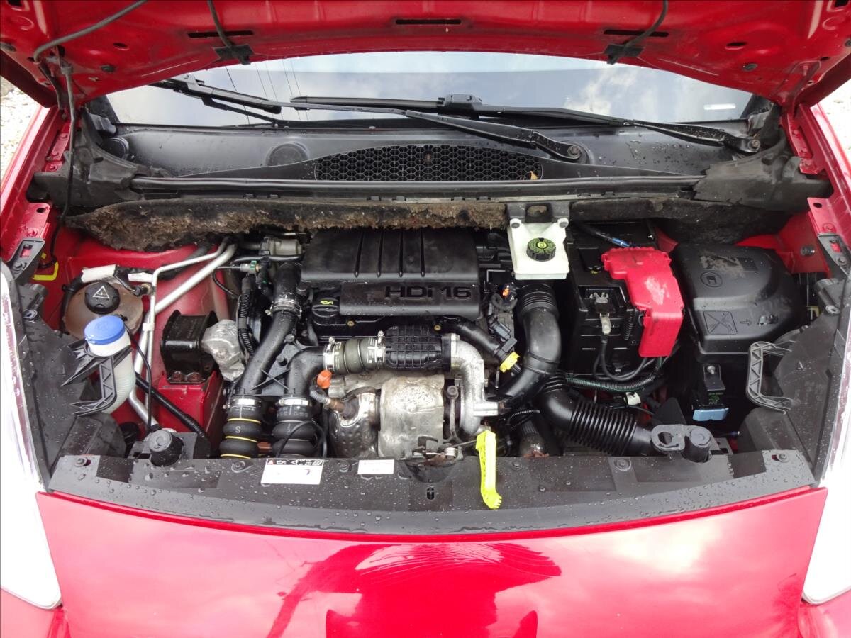 Peugeot Partner Tepee Kombi 1,6 l 55 kw