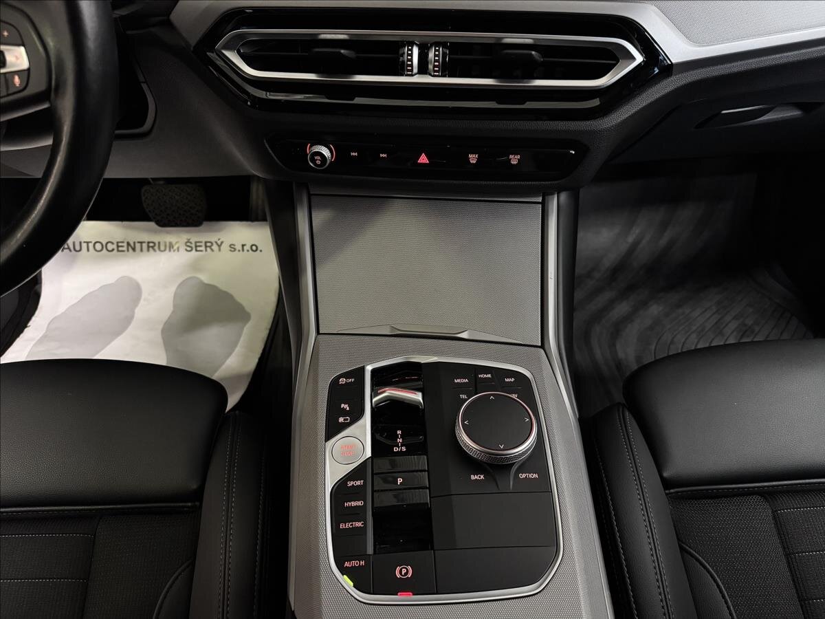 BMW Řada 3 Kombi 2,0 l 215 kw