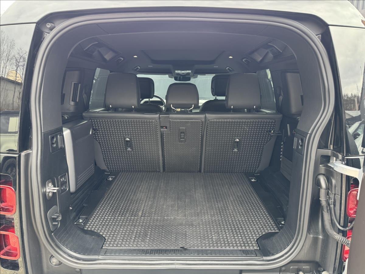 Land Rover Defender Ostatní 3,0 l 221 kw