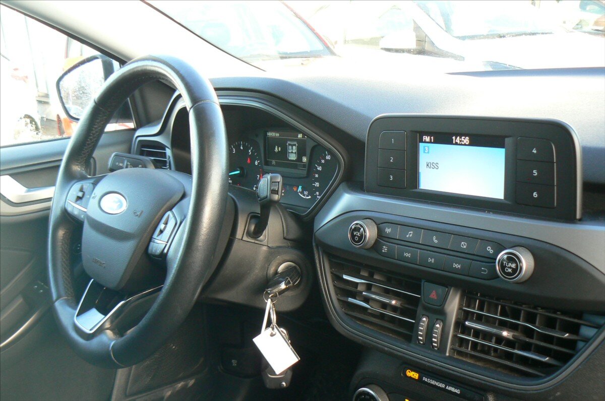 Ford Focus Kombi 999,0 92 kw