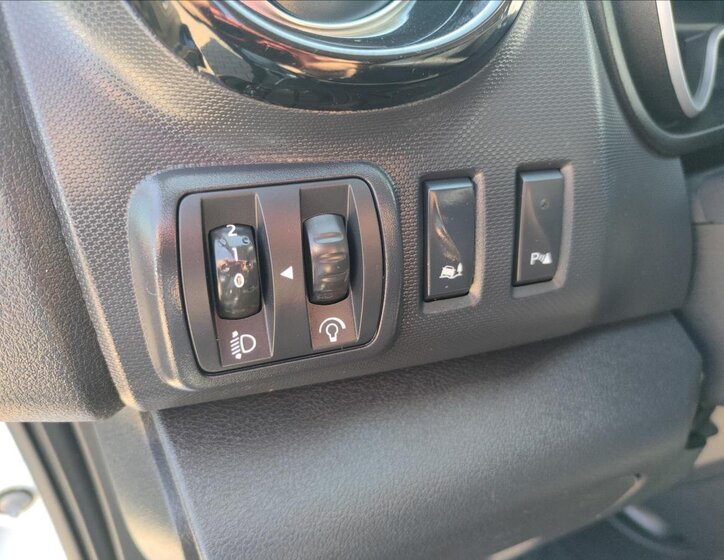 Renault Trafic Ostatní 2,0 l 107 kw