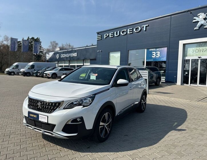 Peugeot 3008 SUV / Terénní 1,5 l 96 kw