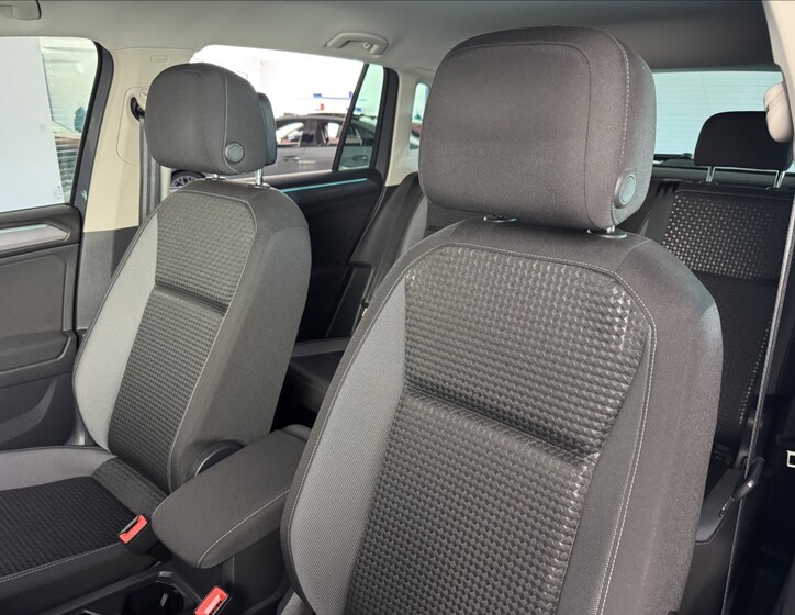 Volkswagen Tiguan 22