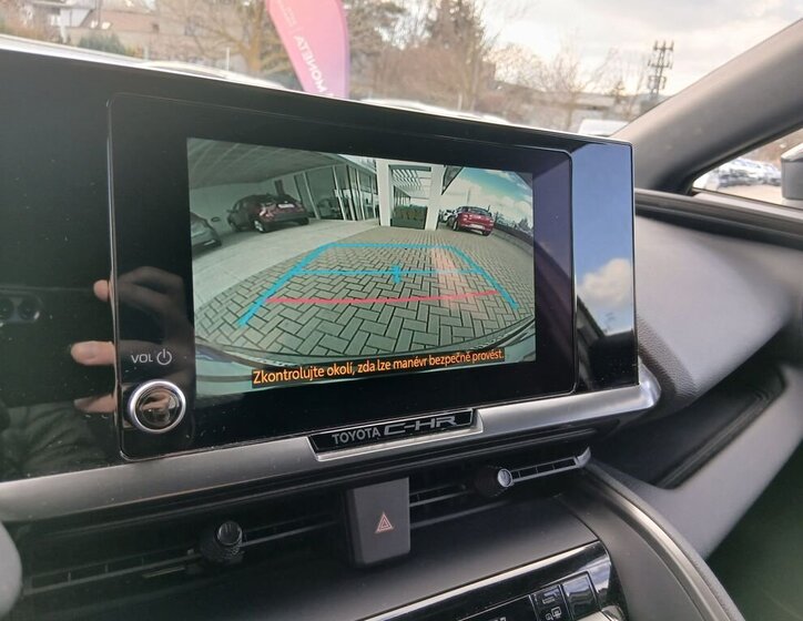 Toyota C-HR SUV / Terénní 1,8 l 72 kw