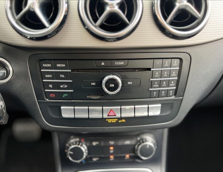 Mercedes-Benz Třídy B Kombi 1,5 l 80 kw