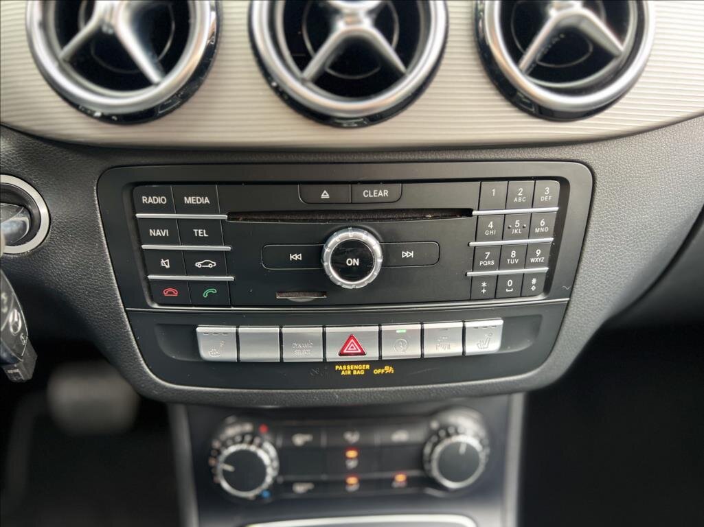 Mercedes-Benz Třídy B Kombi 1,5 l 80 kw