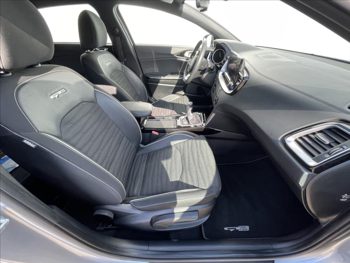 KIA ProCeed Hatchback 1,5 l 118 kw