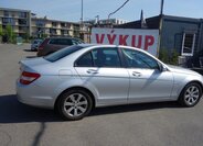 Mercedes-Benz Třídy C 9