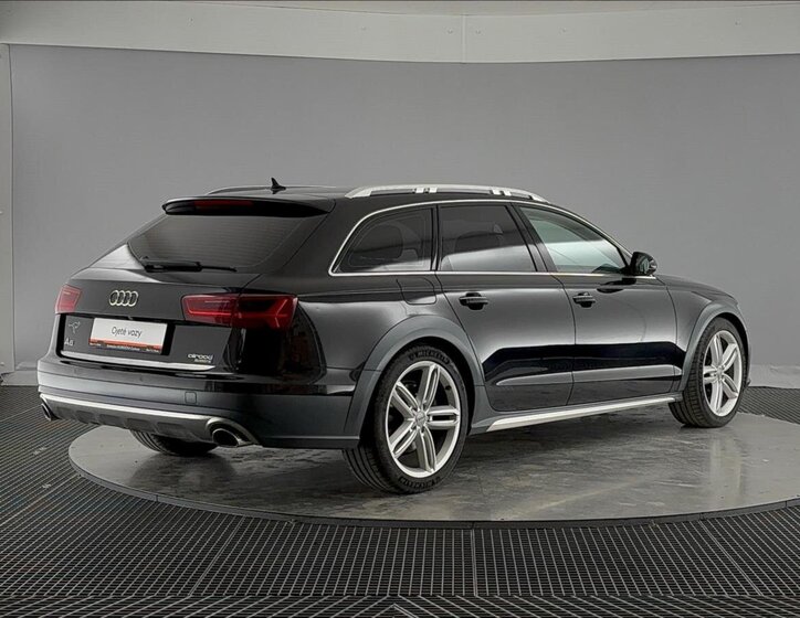 Audi A6 Allroad Kombi 3,0 l 200 kw