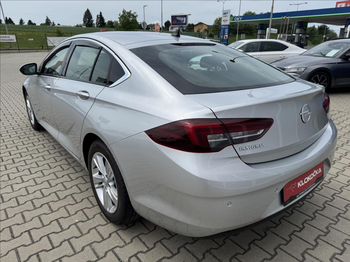 Opel Insignia Liftback 2,0 l 125 kw