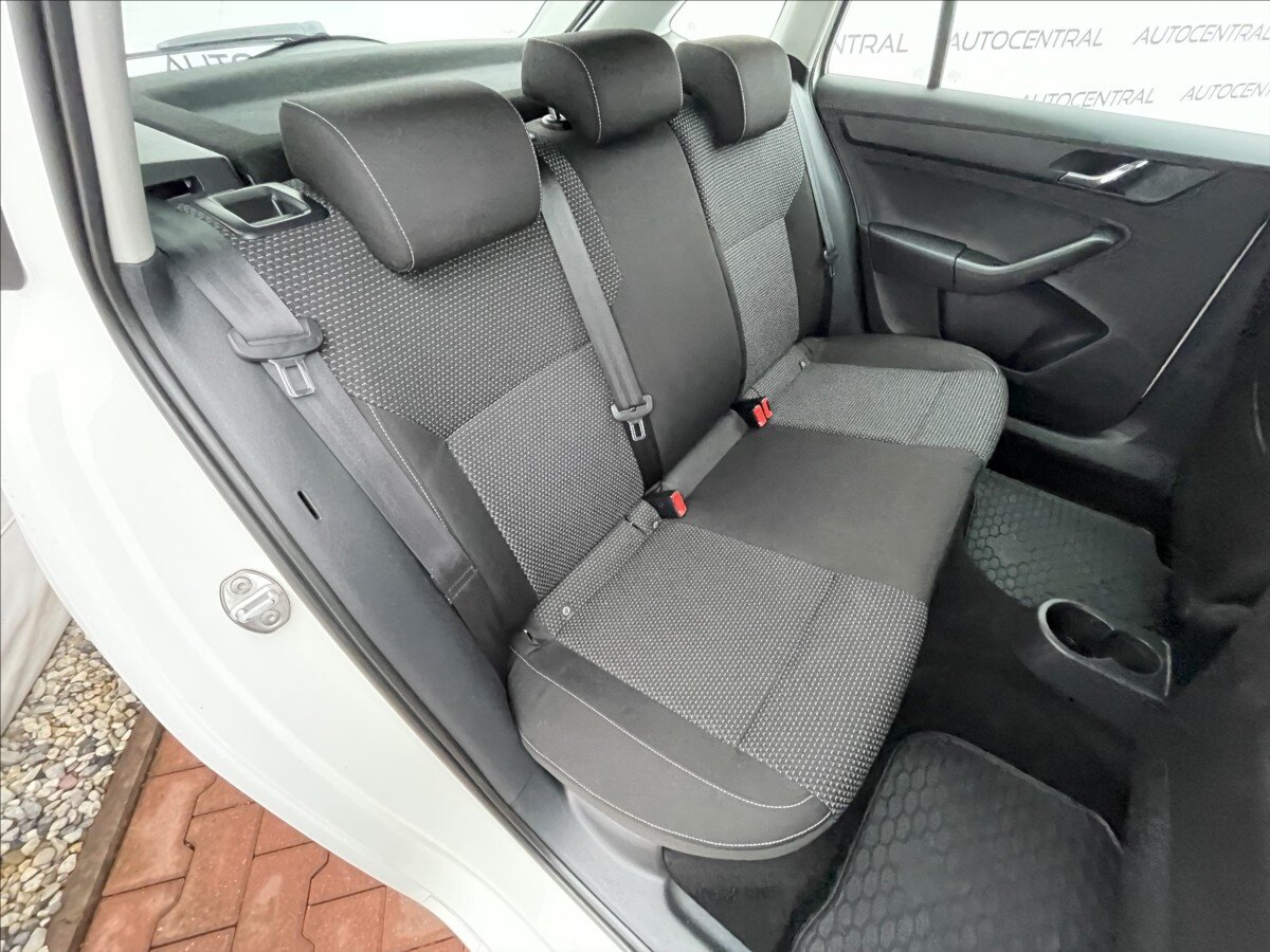 Škoda Rapid Hatchback 1,2 l 77 kw