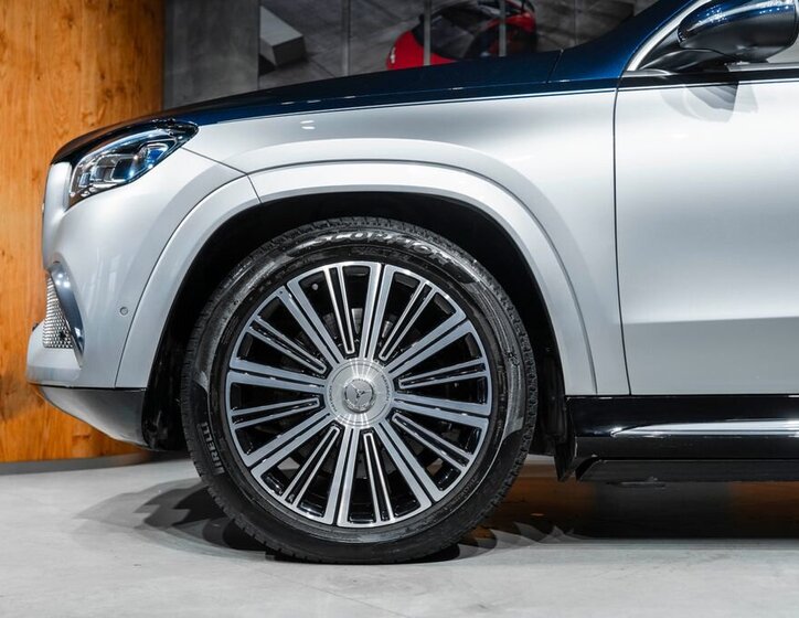 Mercedes-Benz GLS SUV / Terénní 4,0 l 410 kw