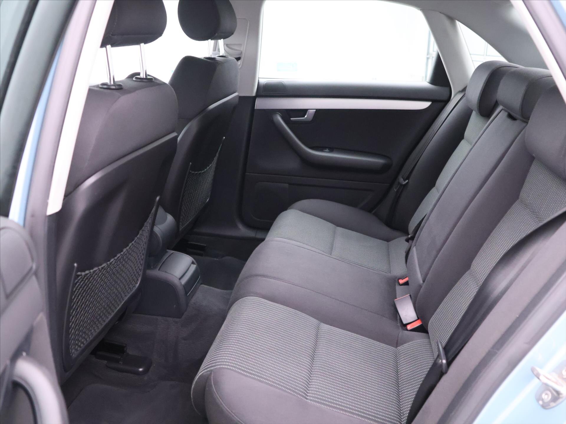 Audi A4 Sedan / Limuzína 3,0 l 171 kw