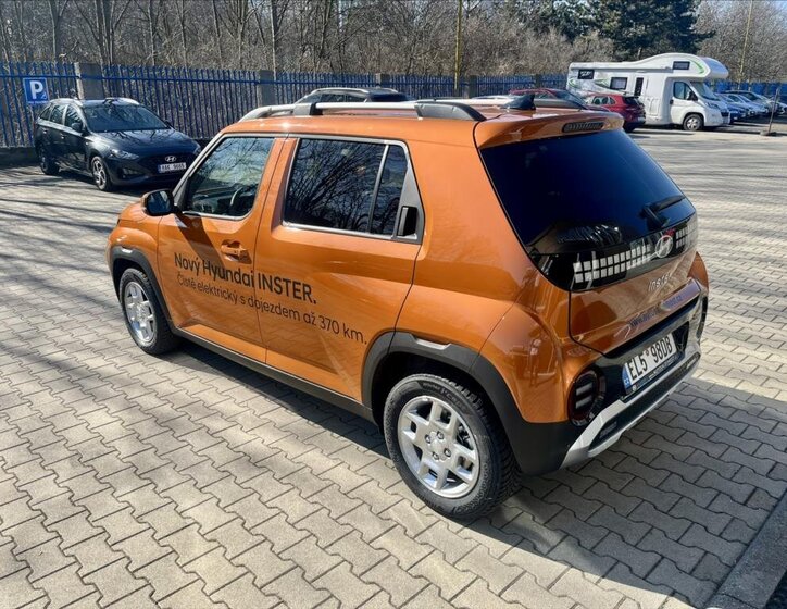 Hyundai Inster CUV / Crossover 0,0 85 kw